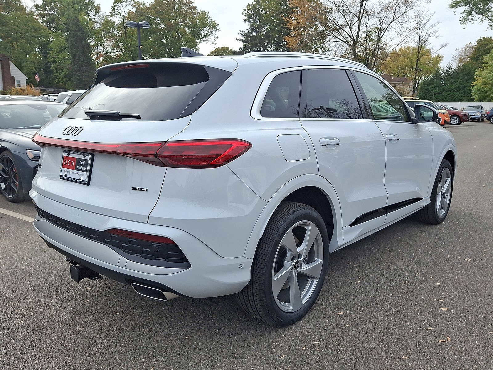 New 2025 Audi Q5 Premium Plus image 11