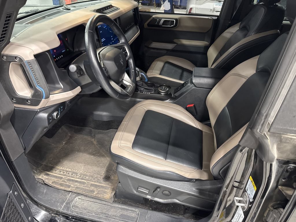 Used 2022 Ford Bronco Wildtrak AWD/4WD image 13