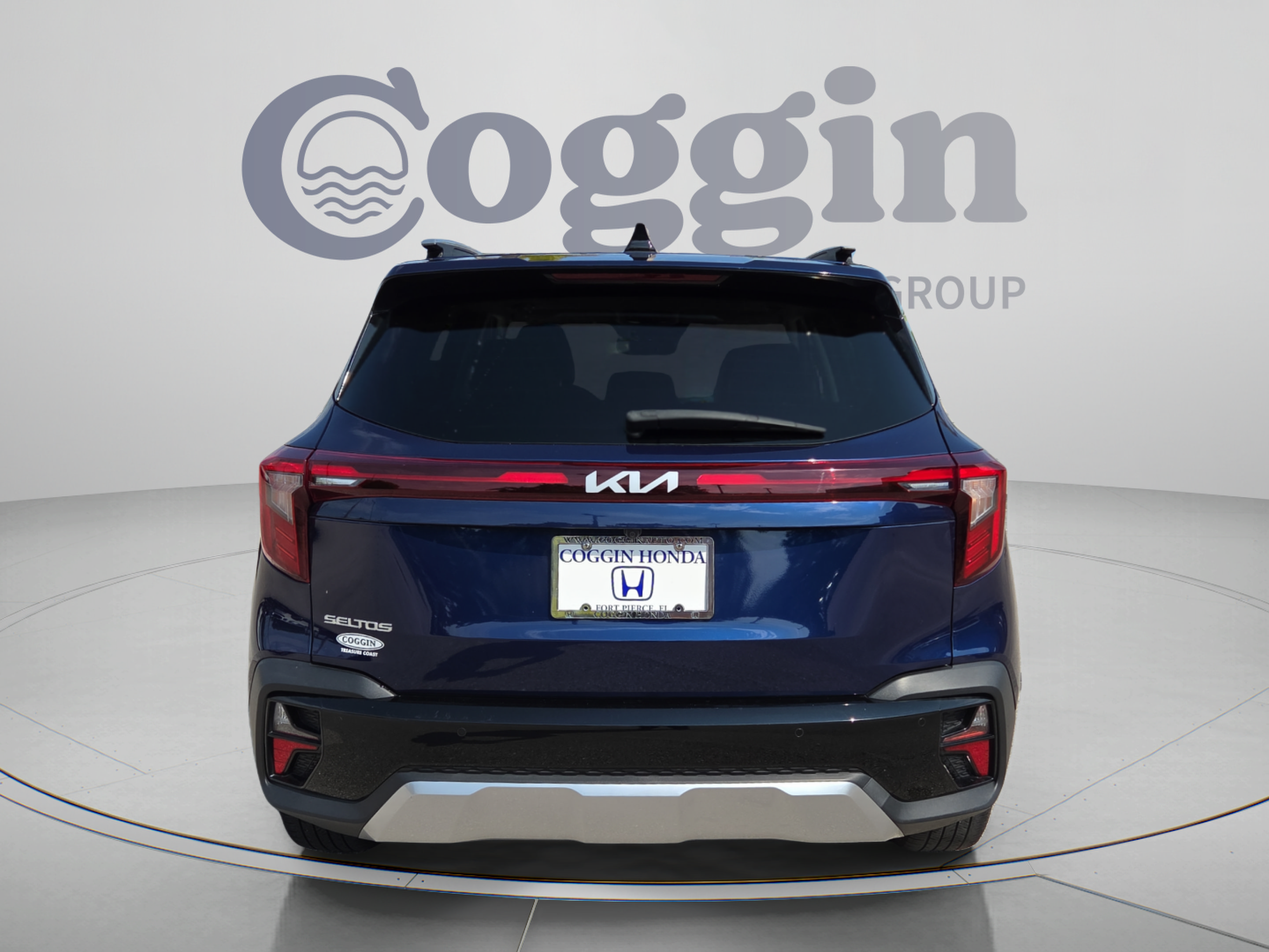 Used 2025 Kia Seltos EX w/ EX Sunroof Package FWD image 4