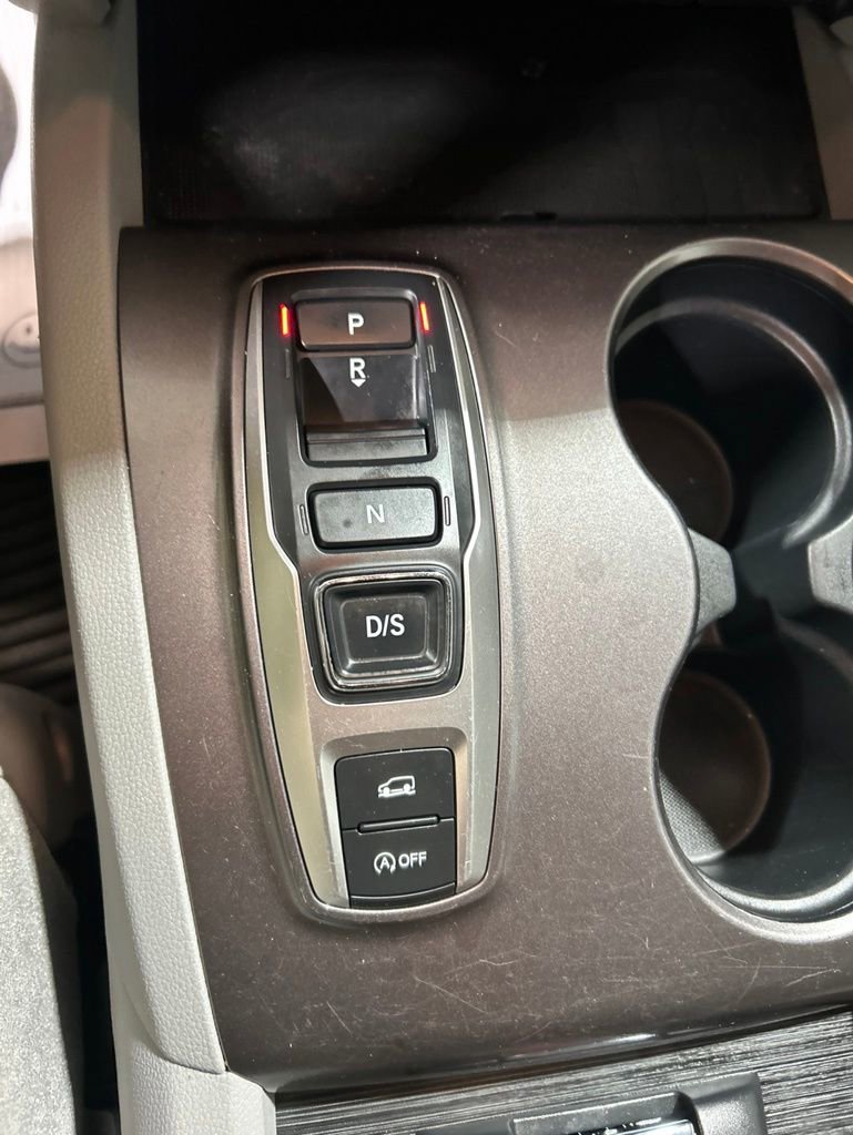 Used 2021 Honda Pilot EX image 31