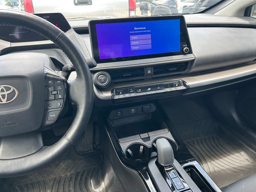 Used 2024 Toyota Prius XLE FWD image 18