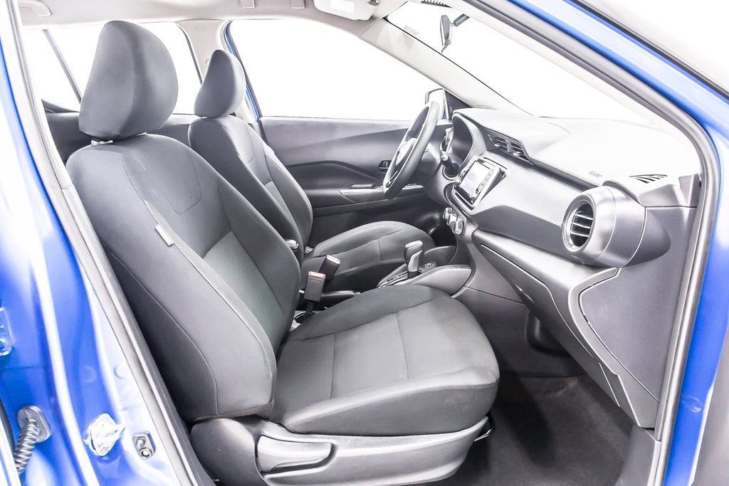 Used 2025 Nissan Kicks Play S FWD image 30