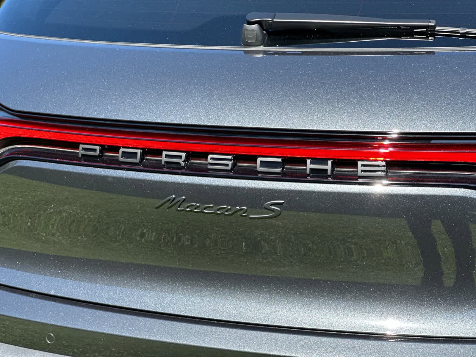 New 2026 Porsche Macan S image 32