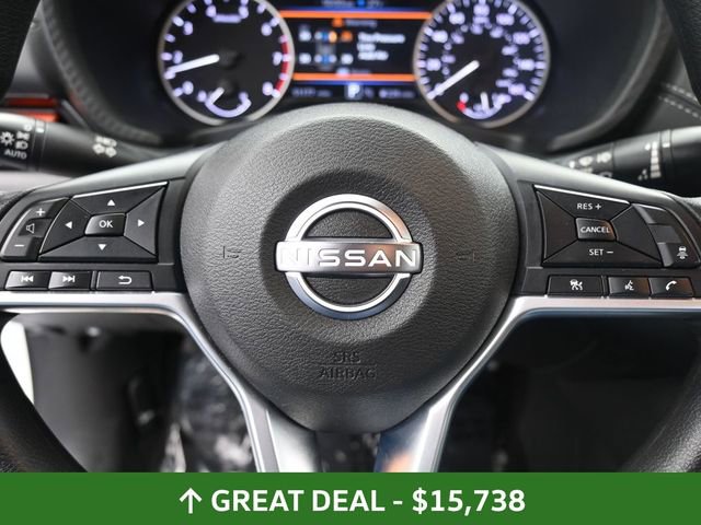 Used 2024 Nissan Sentra SV w/ Trunk Package image 32