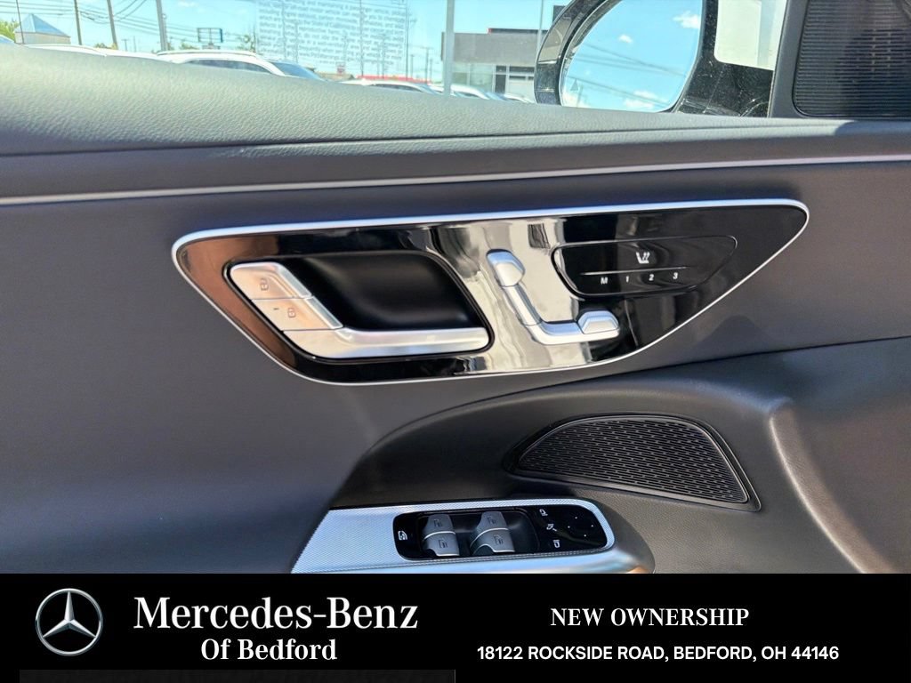 New 2026 Mercedes-Benz E 450 4MATIC Sedan image 8