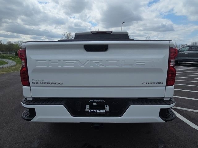 Used 2022 Chevrolet Silverado 1500 Custom AWD/4WD image 9