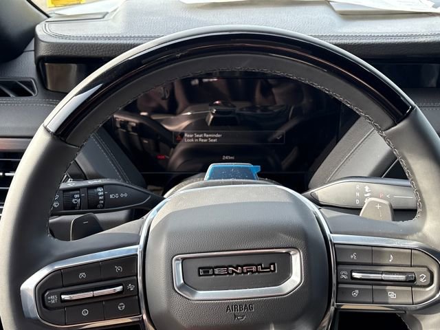 New 2026 GMC Yukon Denali w/ Denali Reserve Package image 12