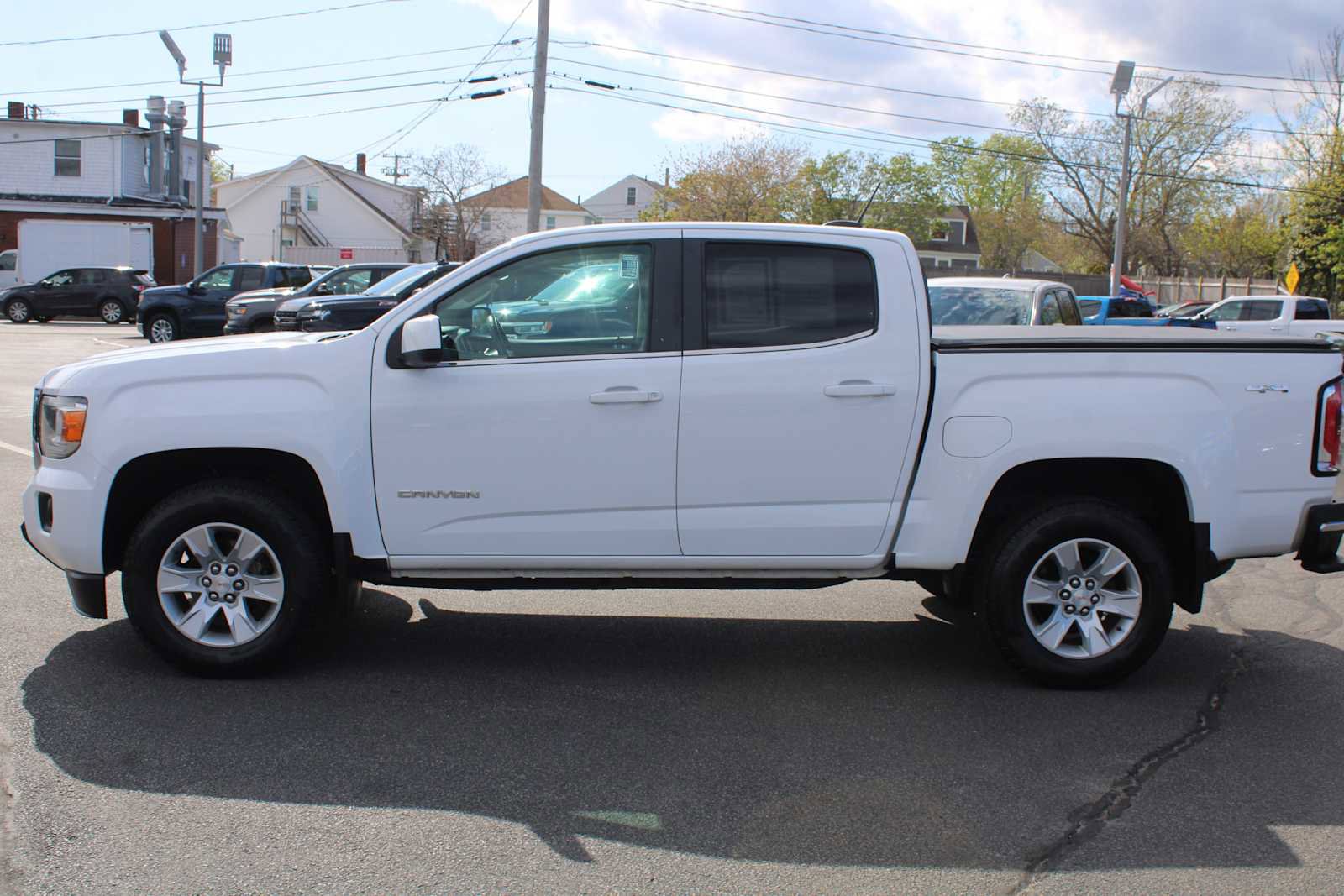 Used 2018 GMC Canyon SLE w/ SLE Convenience Package AWD/4WD image 4