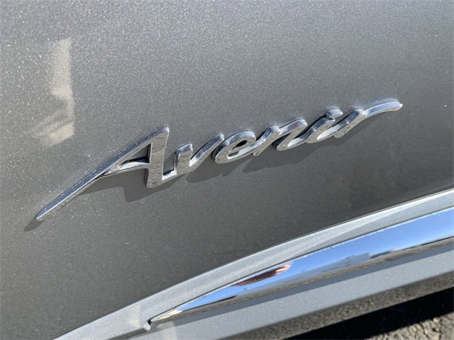 Used 2023 Buick Envision Avenir image 34