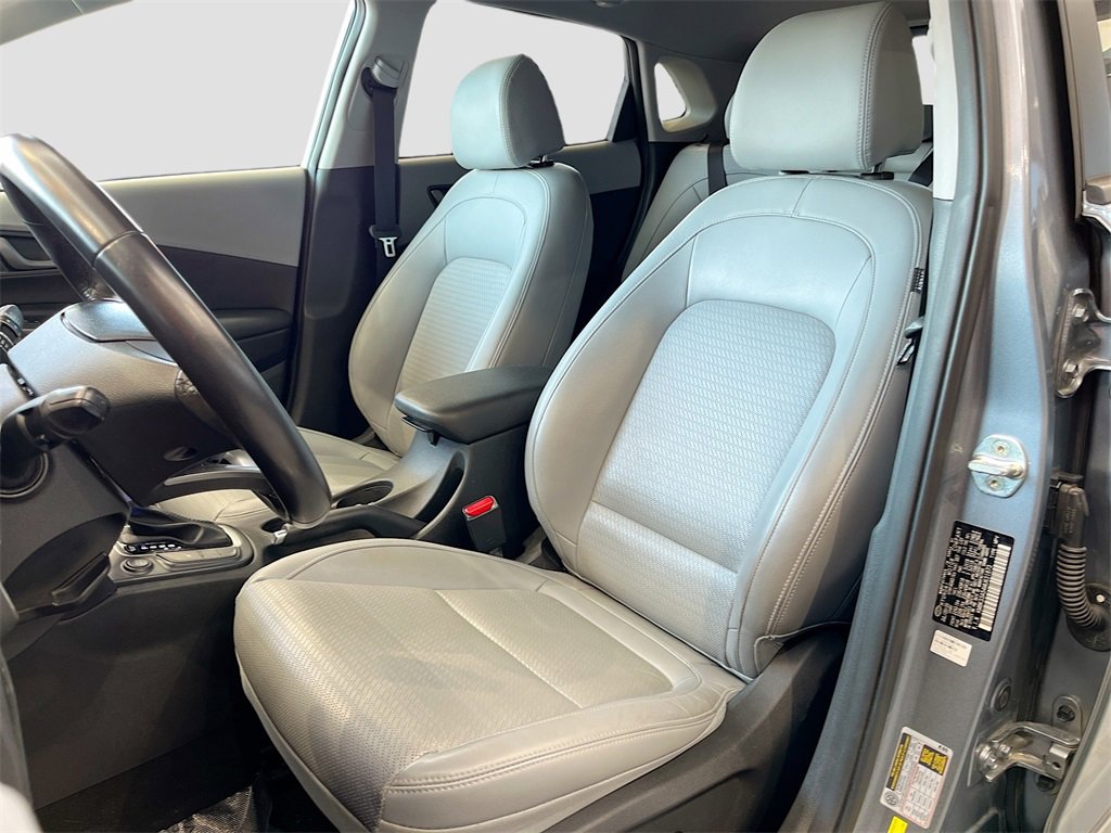 Used 2021 Hyundai Kona Limited image 21