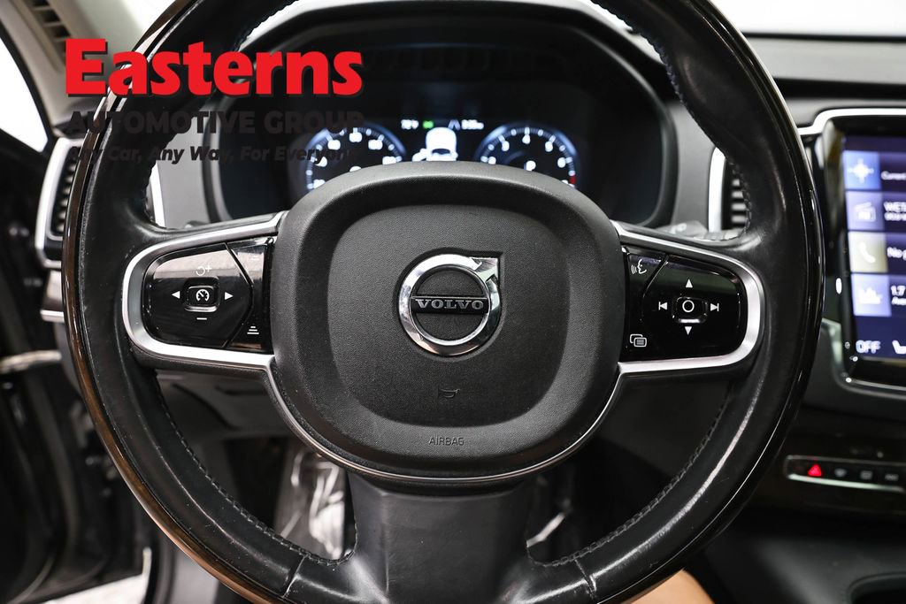 Used 2016 Volvo XC90 T6 Momentum w/ Momentum Plus Package AWD/4WD image 10