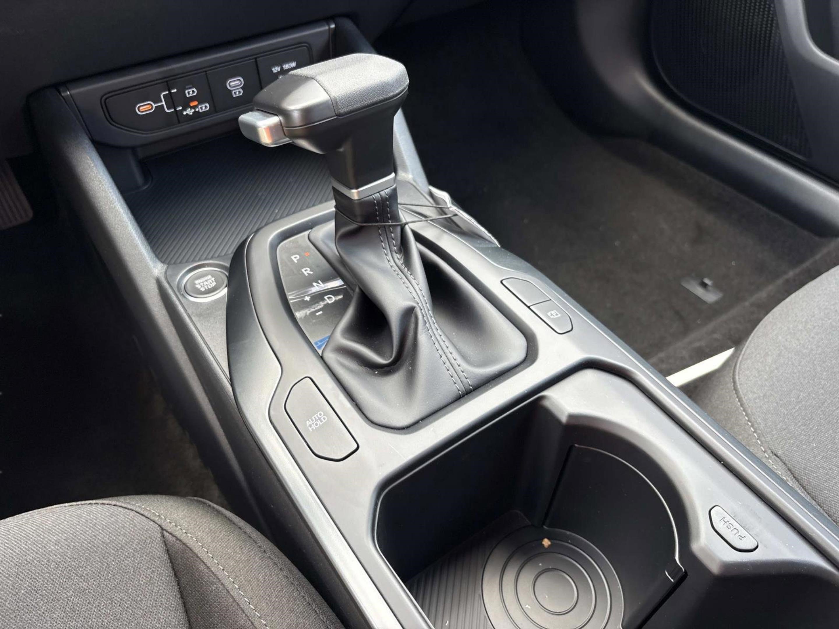 New 2026 Kia K4 FWD image 25