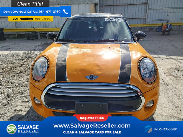 Used 2015 MINI Cooper 4-Door Hardtop image 5