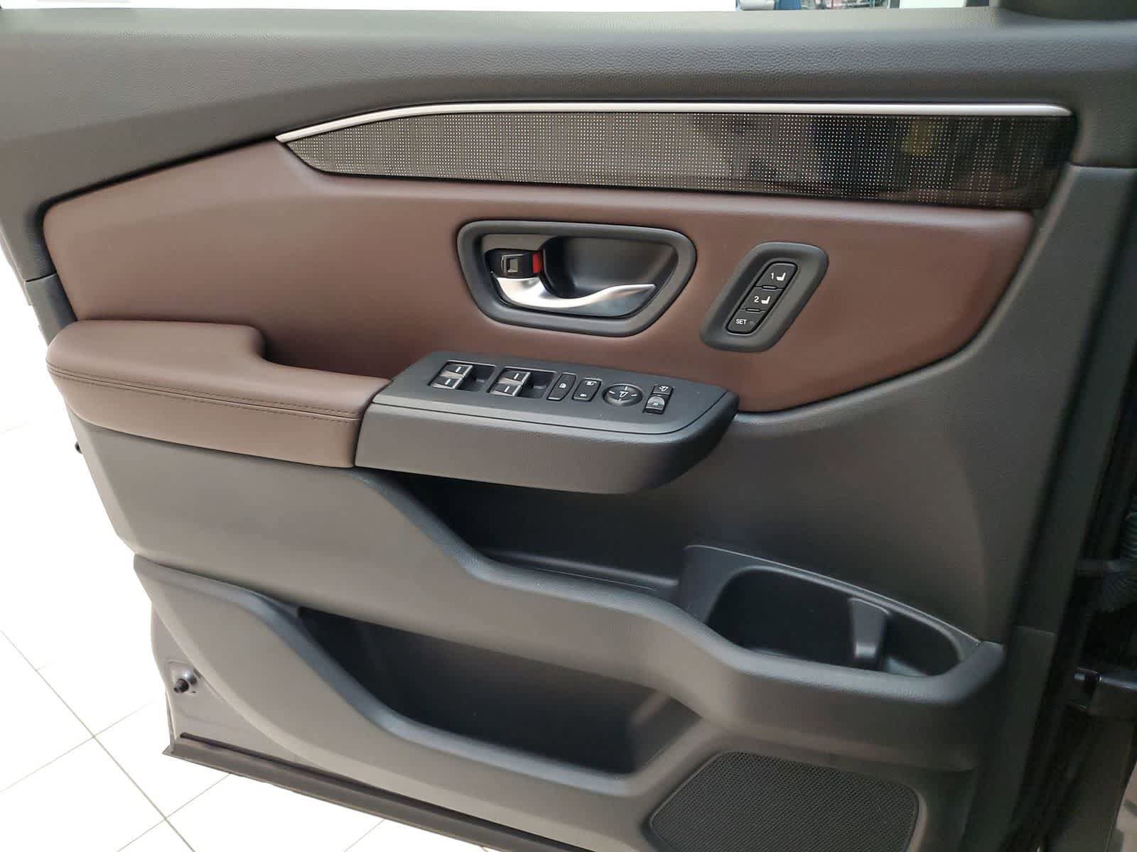 Certified 2023 Honda Pilot Elite image 17