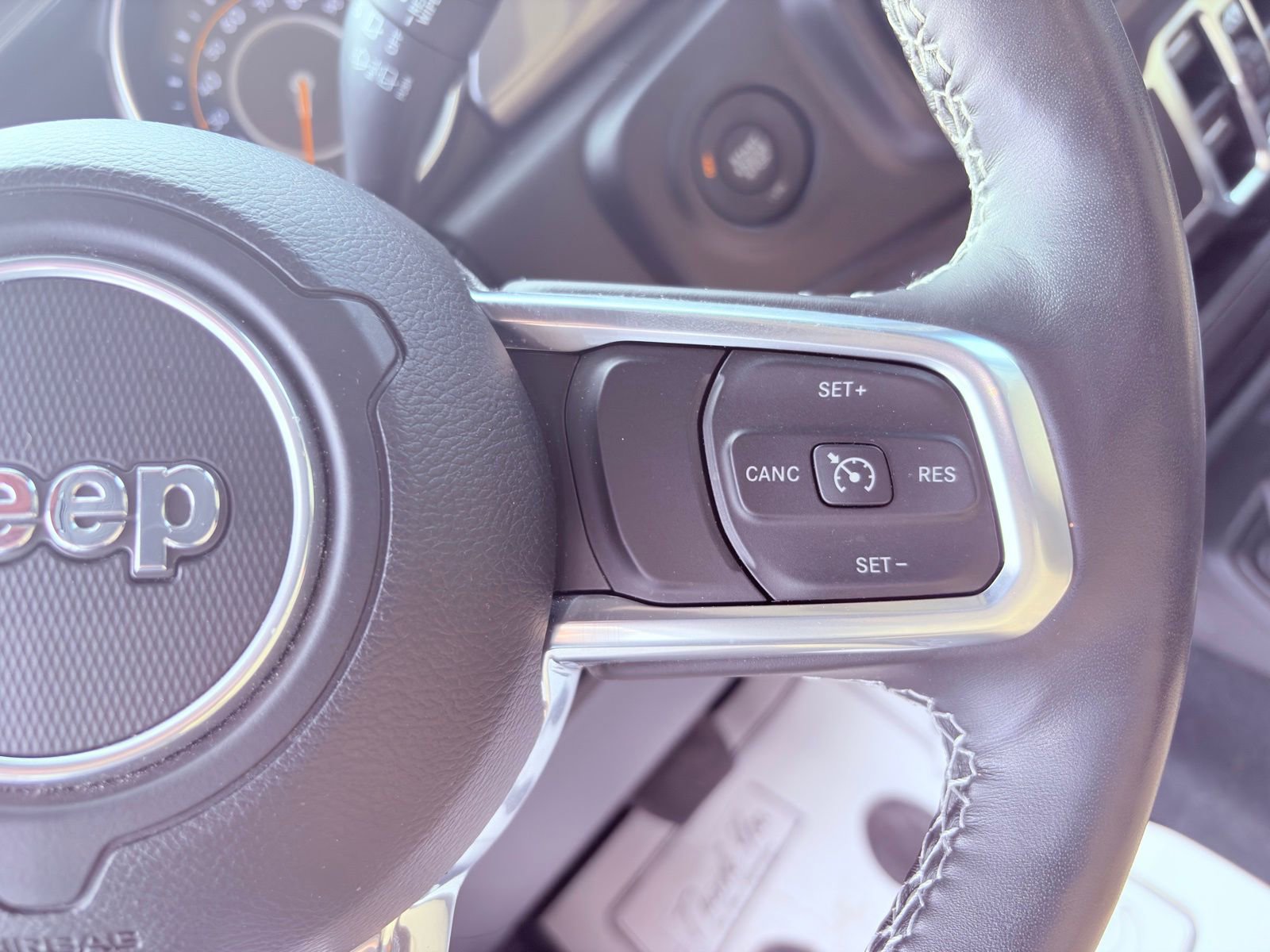 Used 2022 Jeep Wrangler Unlimited Sahara w/ LED Lighting Group image 10