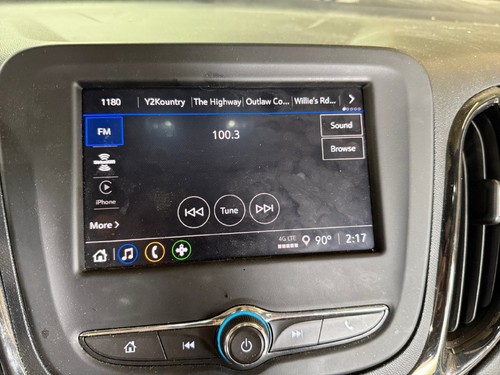 Used 2023 Chevrolet Equinox RS AWD/4WD image 13