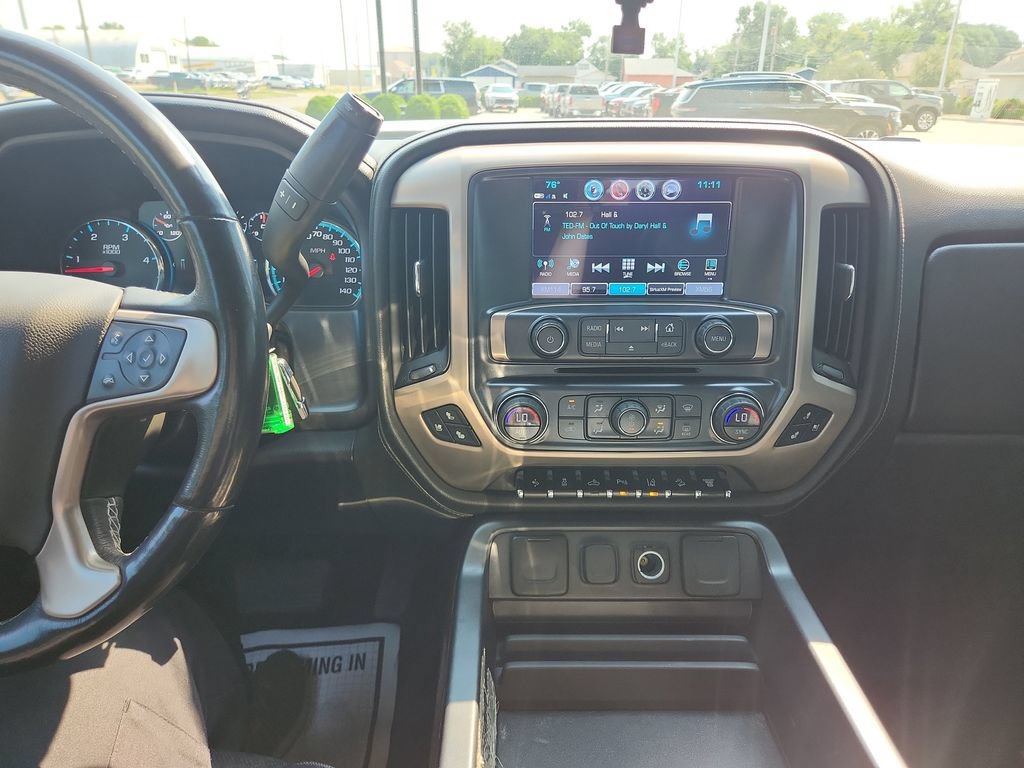 Used 2018 GMC Sierra 2500 Denali w/ Duramax Plus Package AWD/4WD image 25