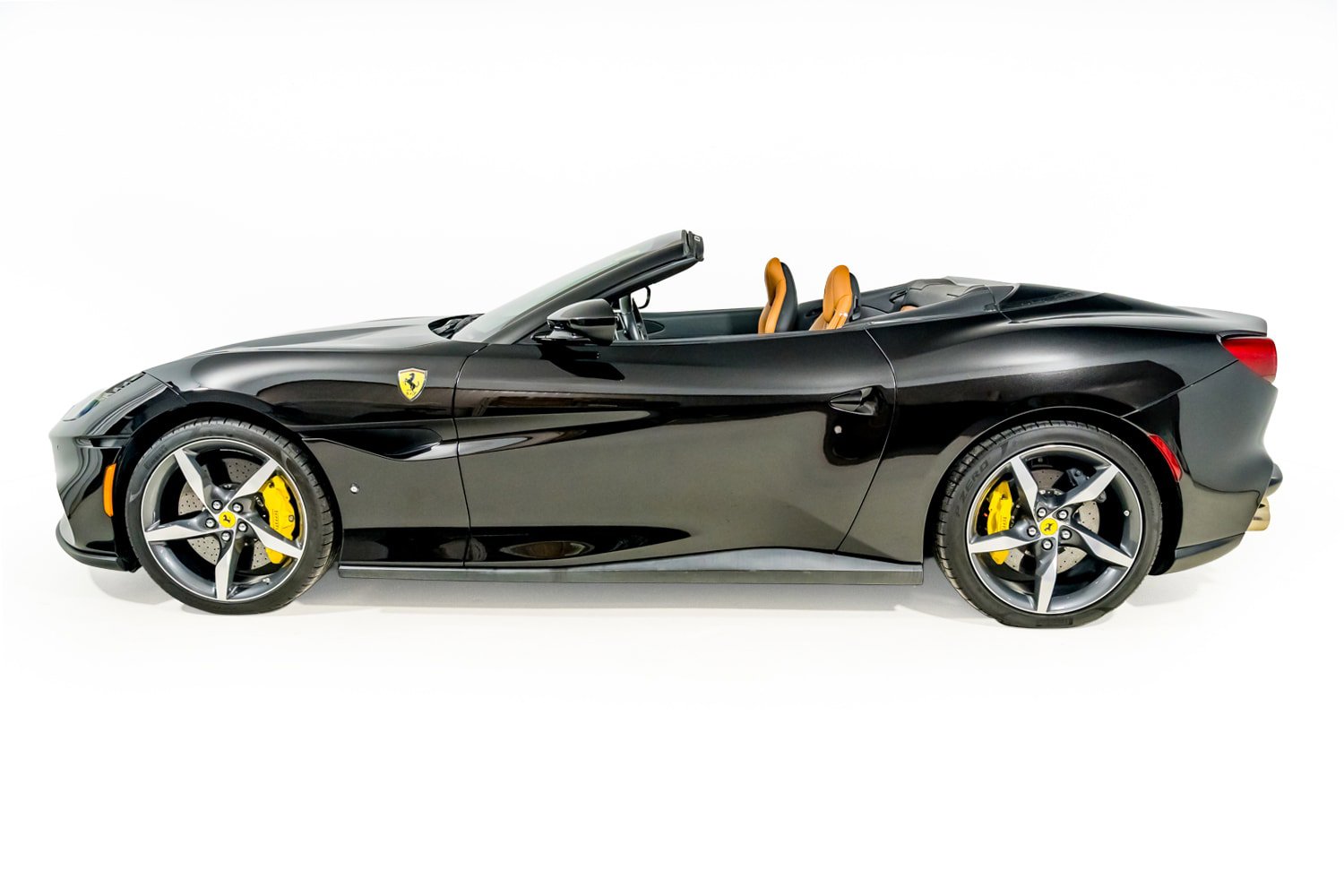 Used 2023 Ferrari Portofino M RWD image 15