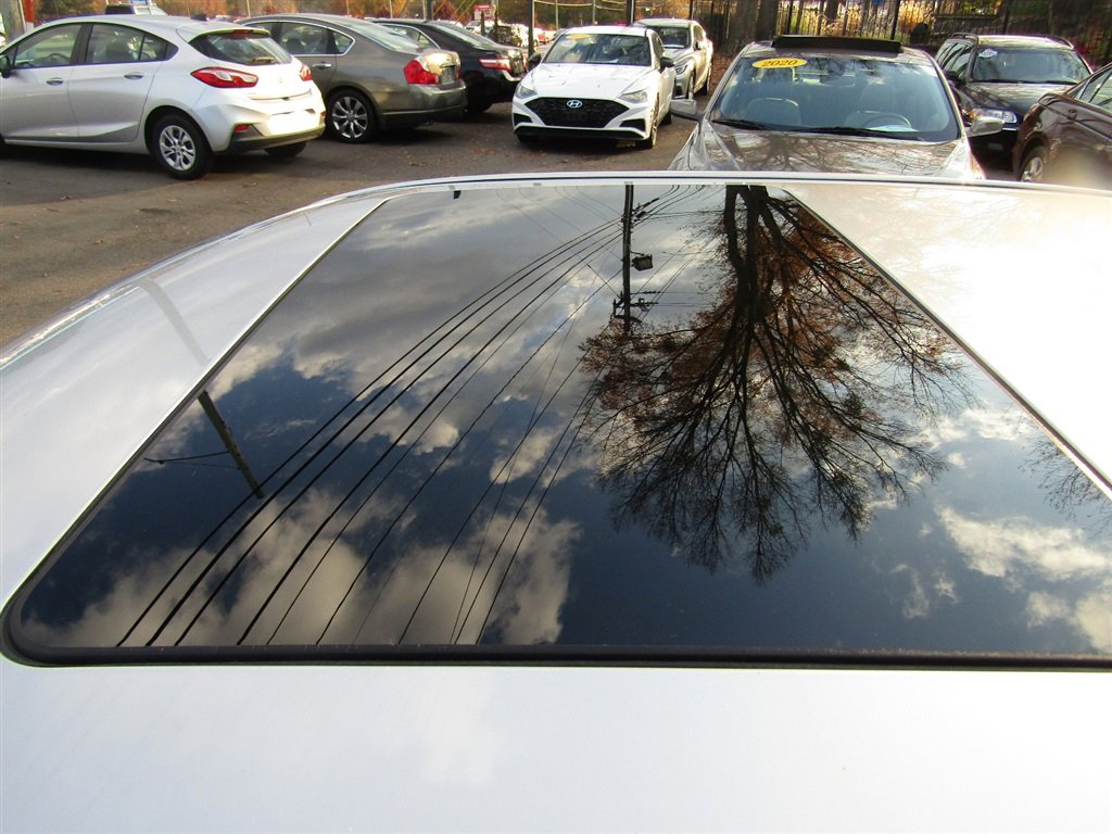 Used 1997 Mercedes-Benz E 320 Sedan image 15