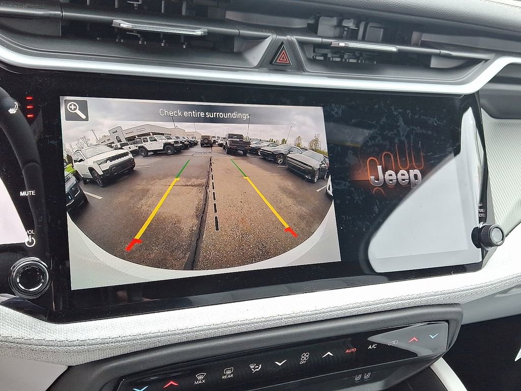 New 2026 Jeep Cherokee Laredo AWD/4WD image 13