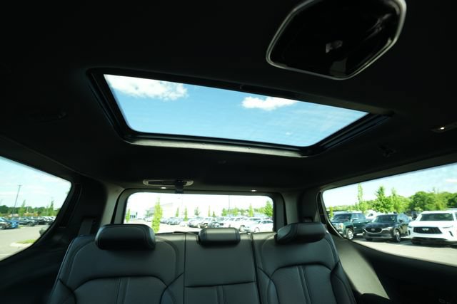 New 2026 Jeep Grand Wagoneer Summit AWD/4WD image 29
