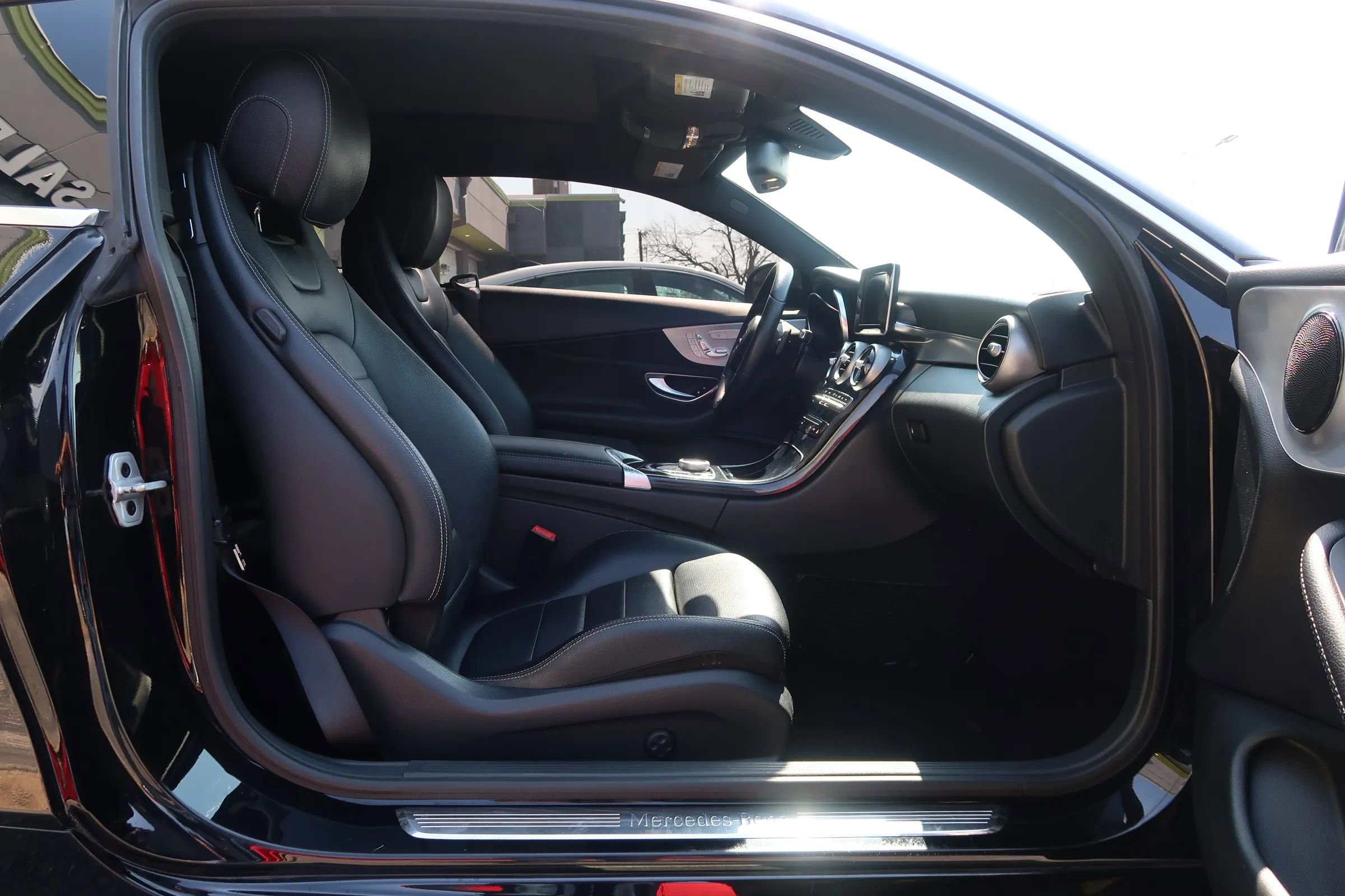 Used 2017 Mercedes-Benz C 300 4MATIC Coupe image 21