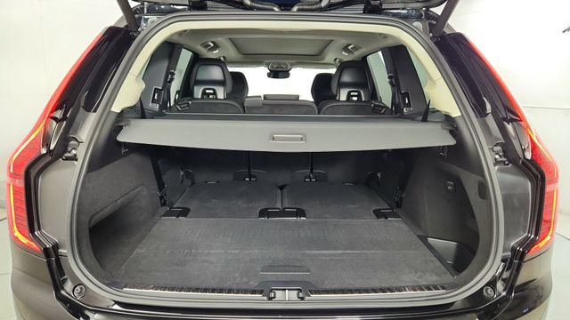 New 2026 Volvo XC90 T8 Plus w/ Protection Package AWD/4WD image 44