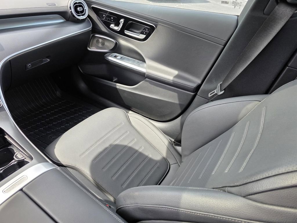 Certified 2025 Mercedes-Benz C 300 4MATIC Sedan image 29