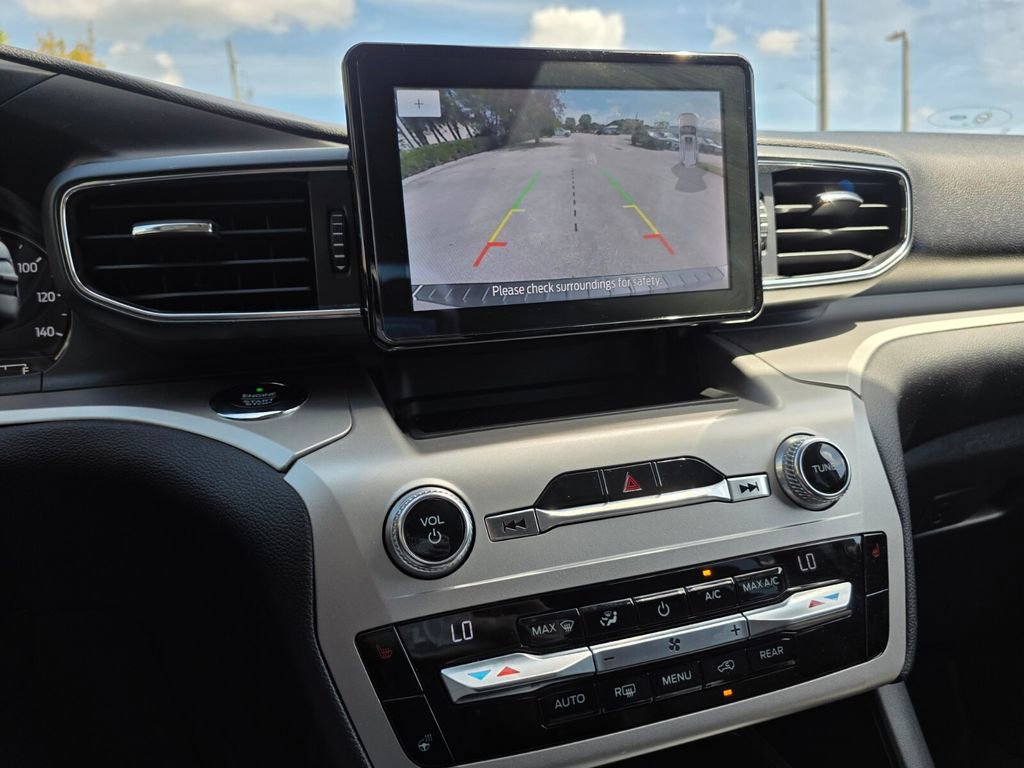 Used 2021 Ford Explorer XLT w/ Equipment Group 202A image 32