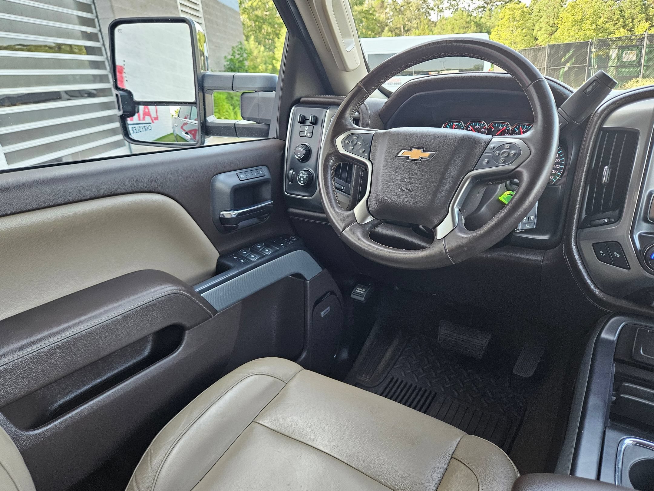 Used 2019 Chevrolet Silverado 2500 LTZ w/ Duramax Plus Package AWD/4WD image 9