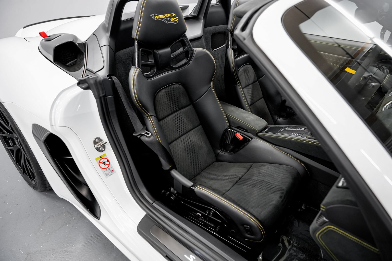 Used 2024 Porsche 718 Boxster Spyder RS RWD image 26