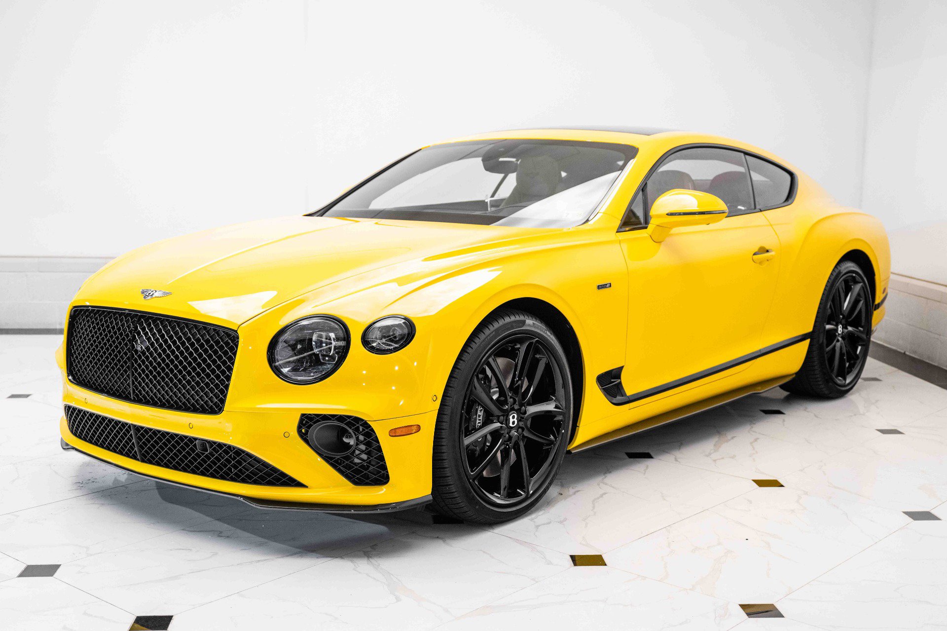 Certified 2024 Bentley Continental GT V8 AWD/4WD image 9