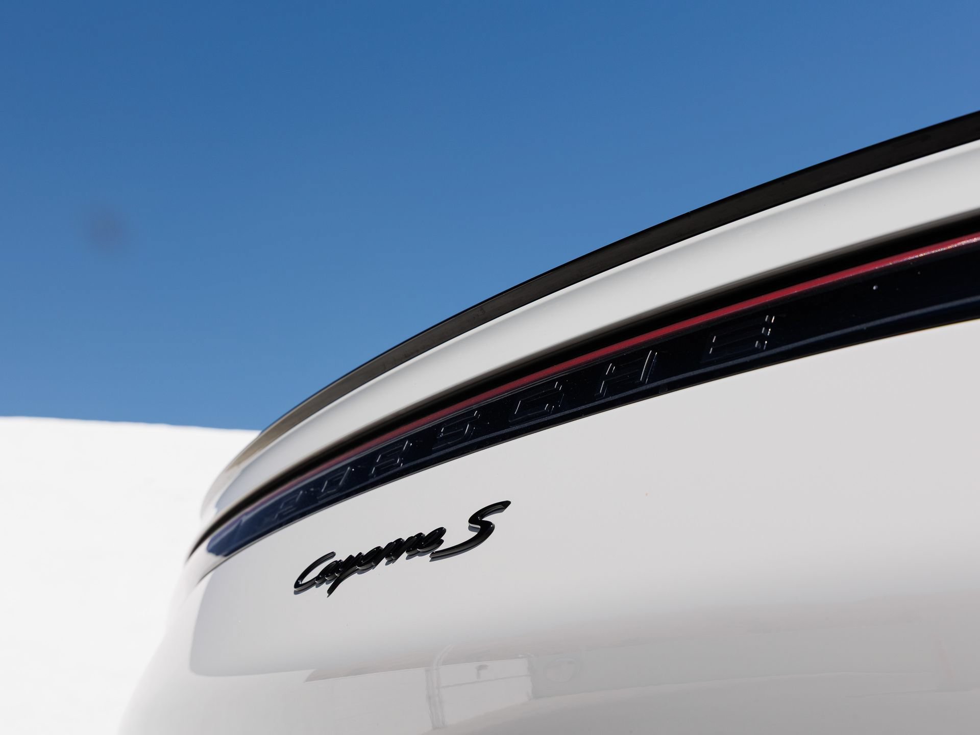 Certified 2023 Porsche Cayenne S AWD/4WD image 12