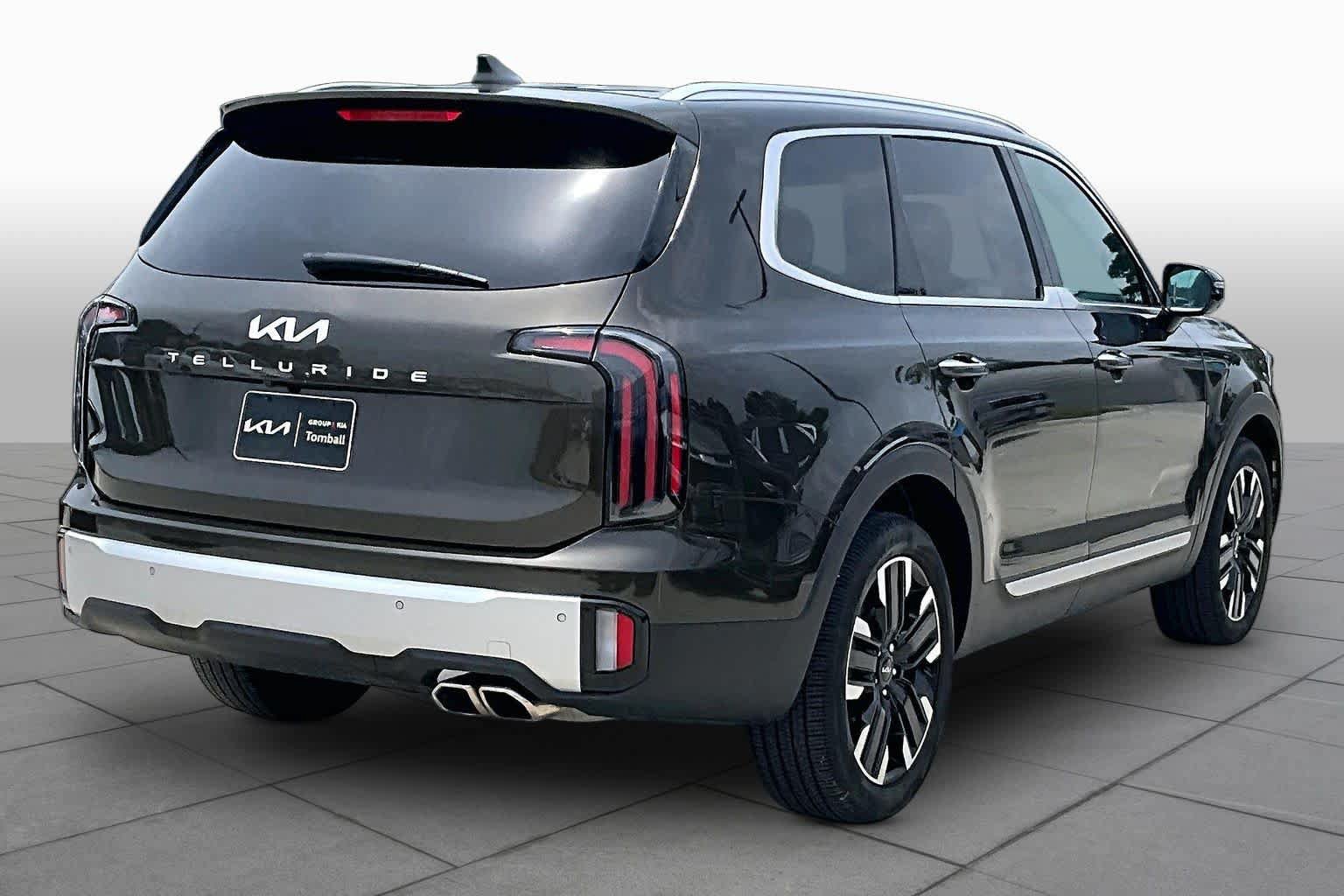 Used 2024 Kia Telluride SX FWD image 12