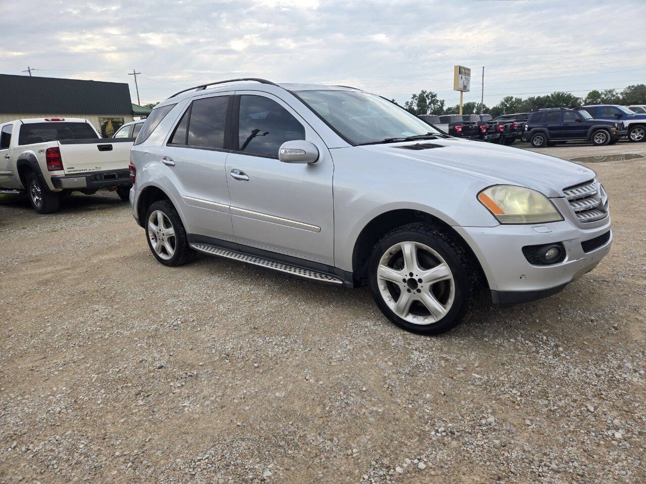 Used 2007 Mercedes-Benz ML 500 4MATIC image 1