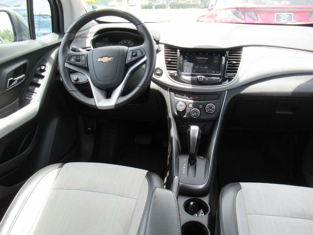 Used 2018 Chevrolet Trax LT w/ Driver Confidence Package FWD image 13