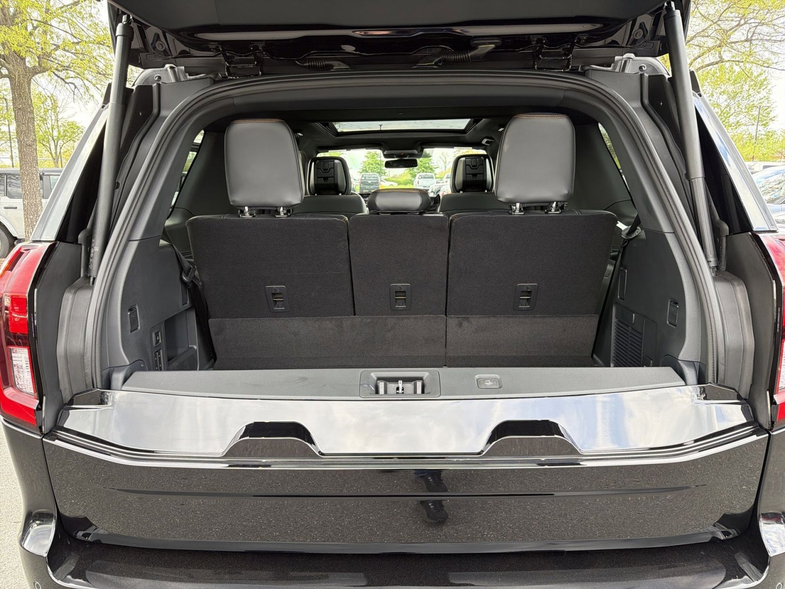 New 2026 Ford Expedition Tremor image 32