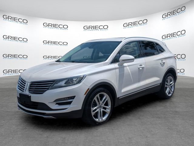 Used 2016 Lincoln MKC Reserve w/ Lincoln MKC Climate Package AWD/4WD image 3