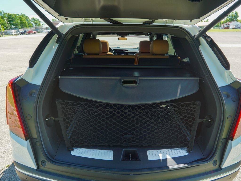 Used 2021 Cadillac XT5 Premium Luxury FWD image 11