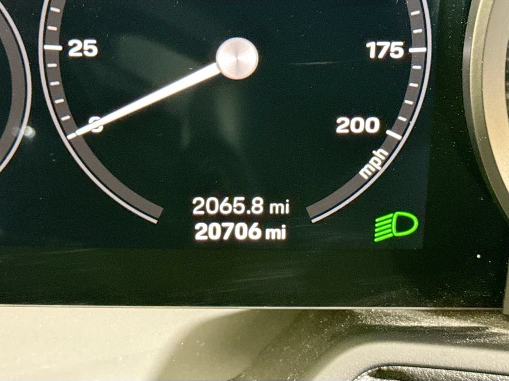 Certified 2022 Porsche 911 Carrera RWD image 14