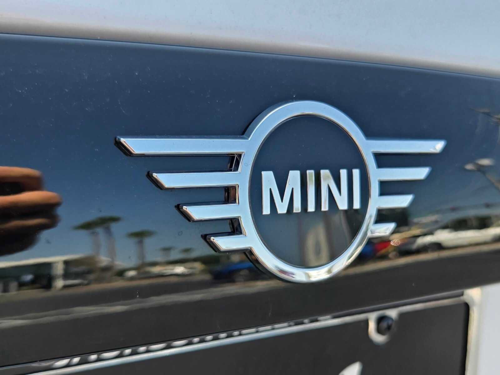 Used 2024 MINI Cooper S FWD image 16