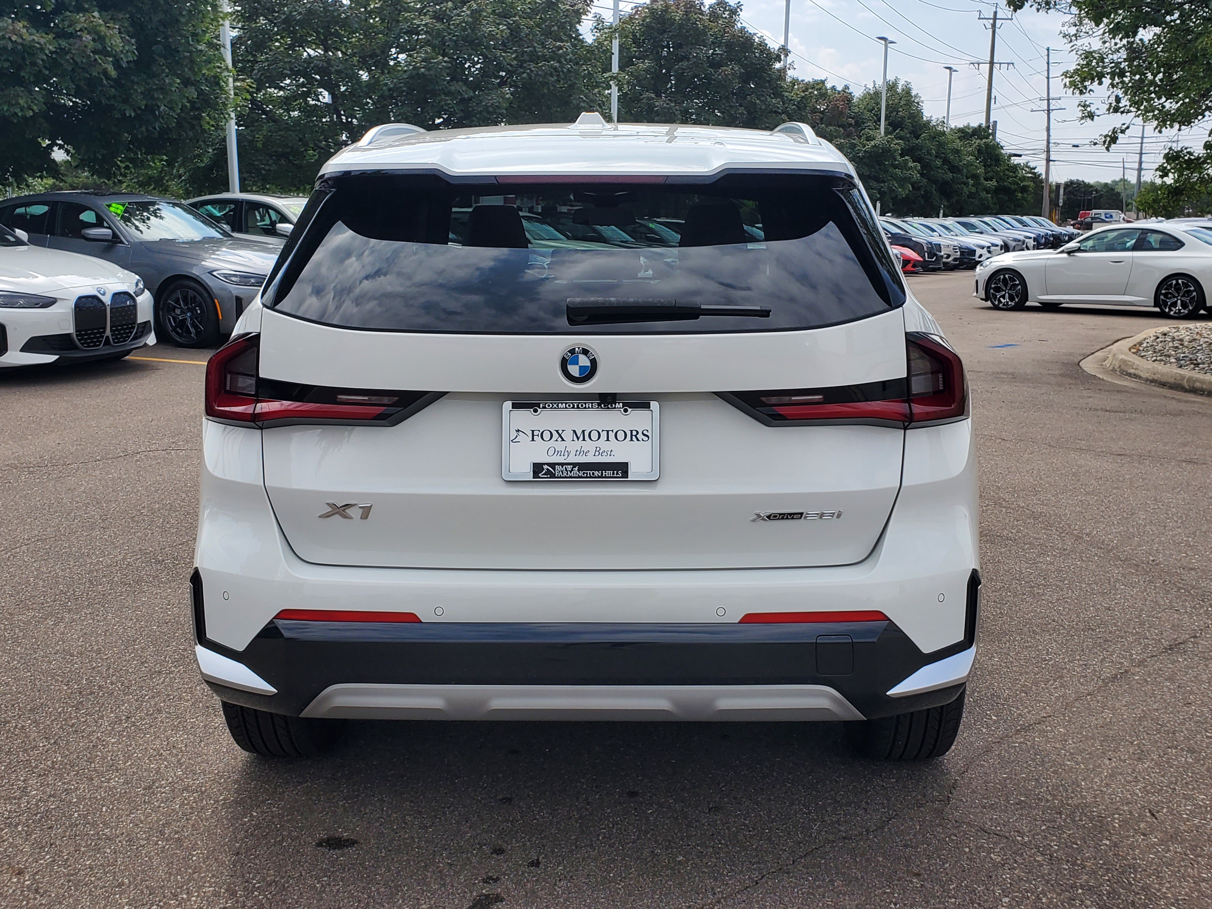 Certified 2024 BMW X1 xDrive28i w/ Premium Package AWD/4WD image 4