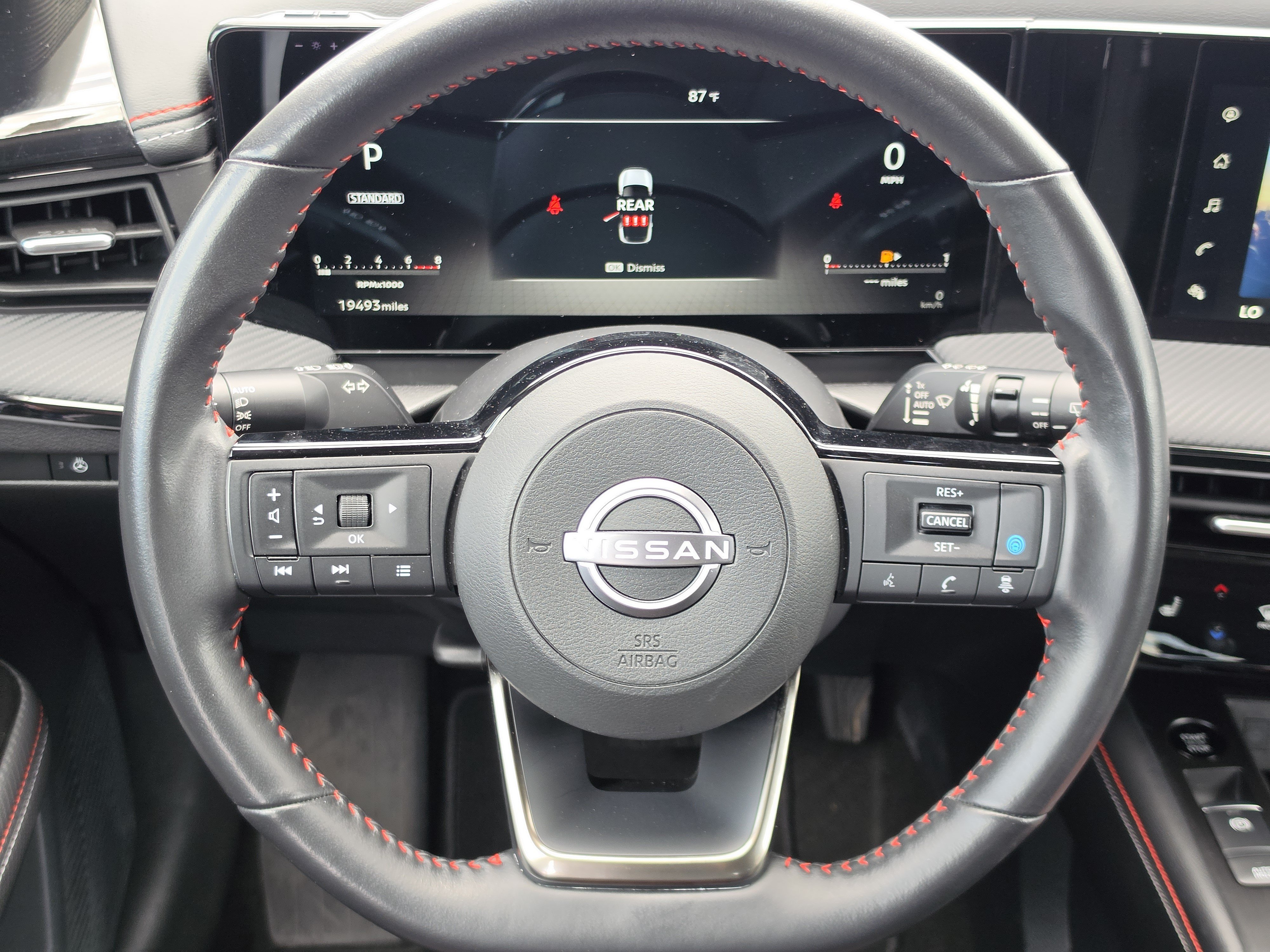 Used 2025 Nissan Kicks SR w/ SR Premium Package FWD image 16