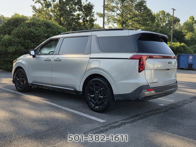 Used 2025 Kia Carnival SX w/ SX Dark Edition Package FWD image 3