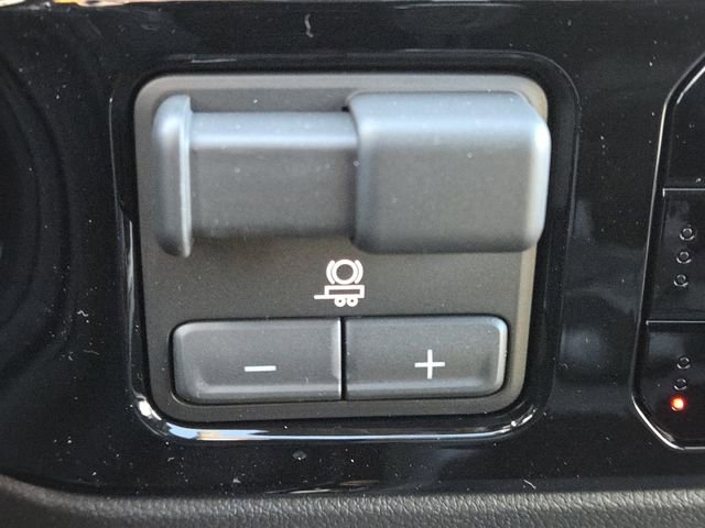 New 2026 Chevrolet Silverado 2500 ZR2 w/ LPO, Dark Essentials Package image 8