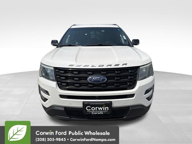 Used 2016 Ford Explorer Sport w/ Equipment Group 401A AWD/4WD image 2