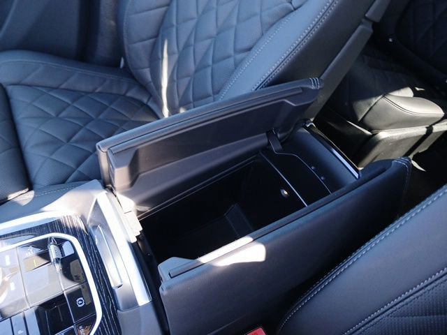 New 2026 BMW X7 xDrive40i w/ M Sport Package AWD/4WD image 24