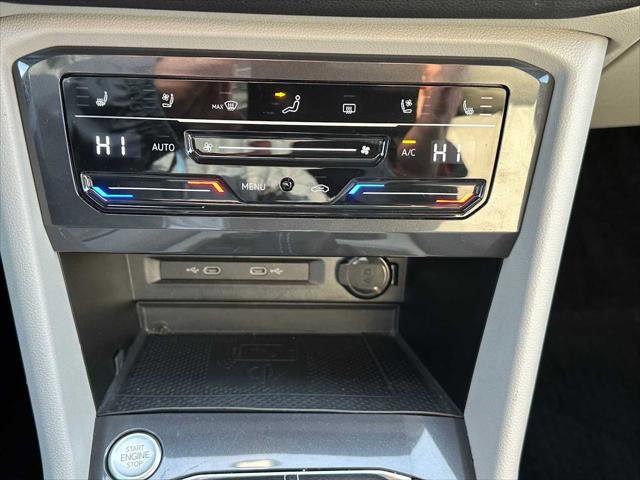 Used 2022 Volkswagen Tiguan SEL R-Line image 28