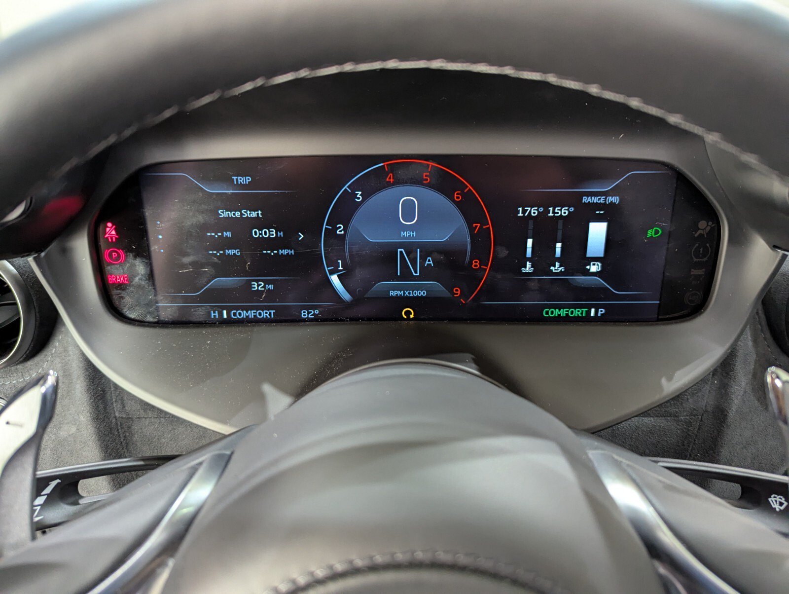 New 2026 McLaren 750S Spider RWD image 11