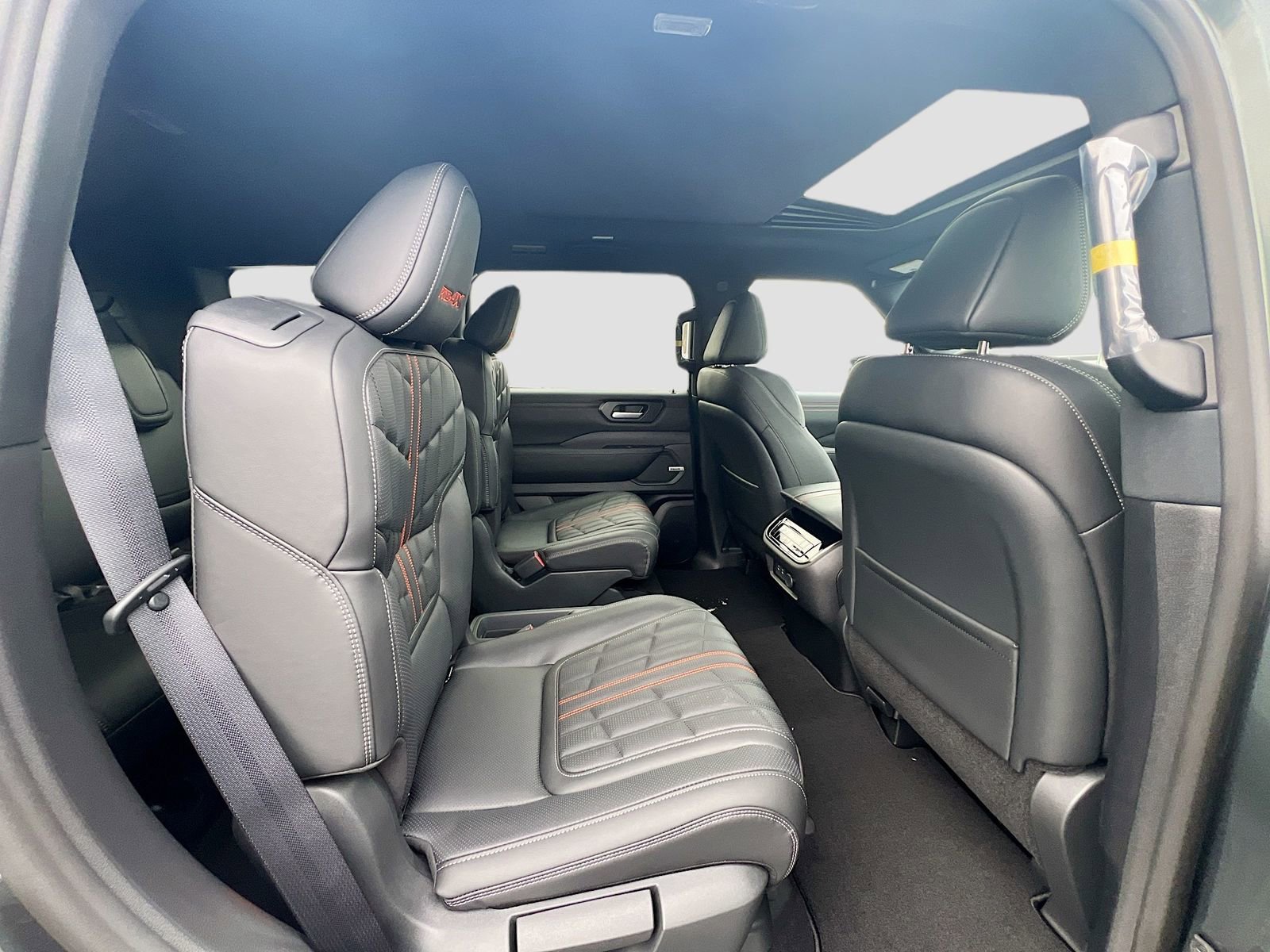 New 2026 Nissan Armada PRO-4X image 31